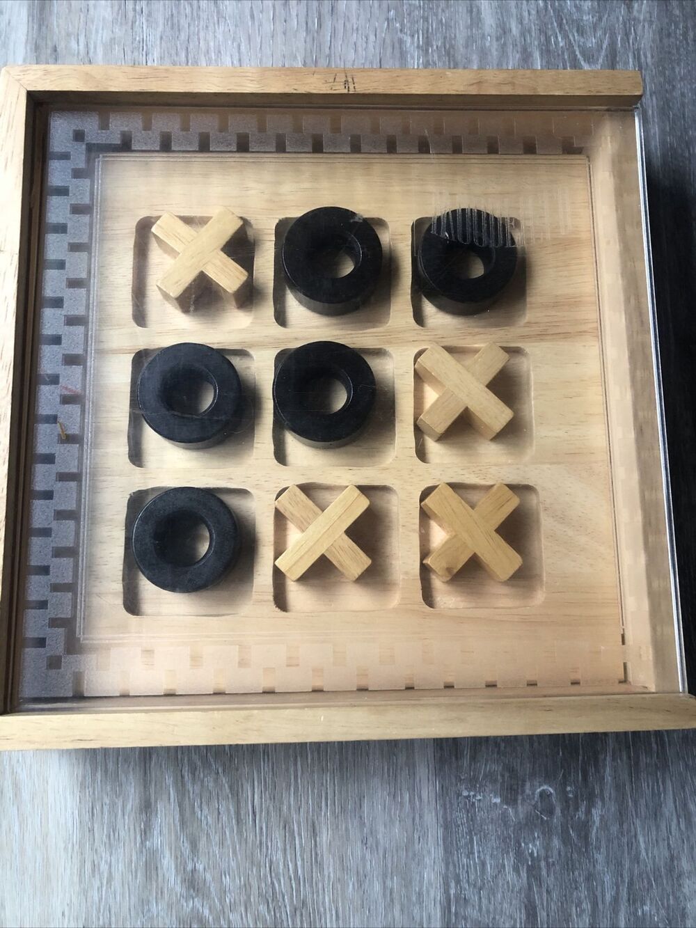 Woodfield Collection Tic Tac Toe Set Wooden  2002 With Clear Case . Used vintage